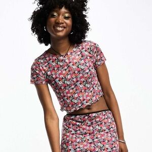 NWT Noisy May daisy print top - part of a set